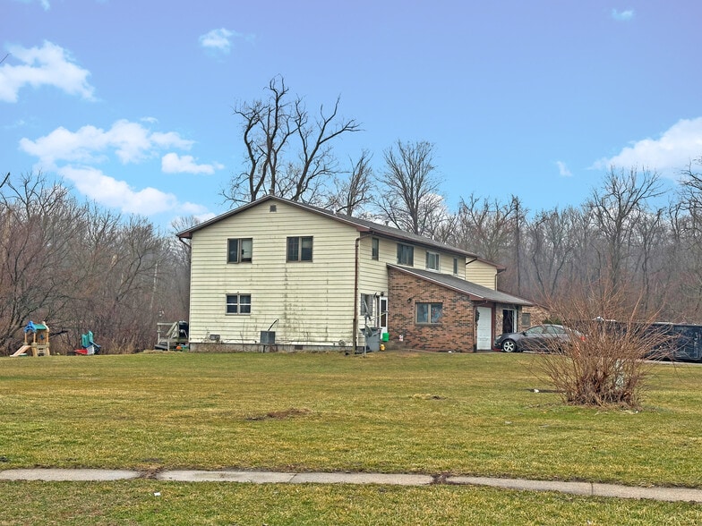 More Photos Of 5056 N Pawnee Trl, La Porte Apartments For Sale
