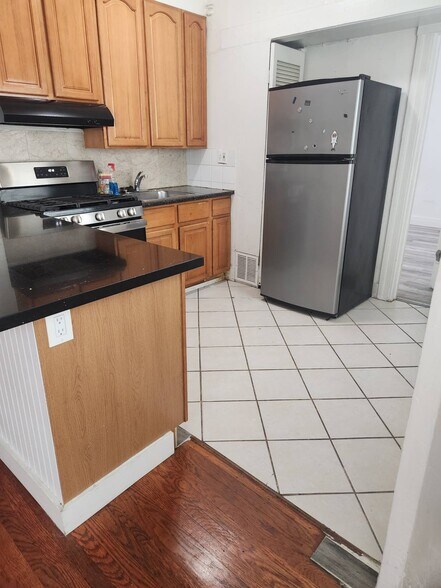 More Photos Of 3227-3231 Telegraph Ave, Oakland Apartments For Sale
