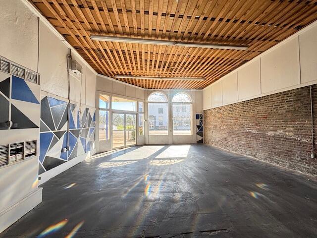 More Photos Of 2973 Jefferson St, Macon Storefront For Sale