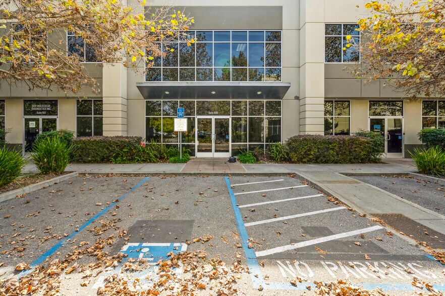 More Photos Of 1292 Kifer Rd, Sunnyvale Light Distribution For Sale