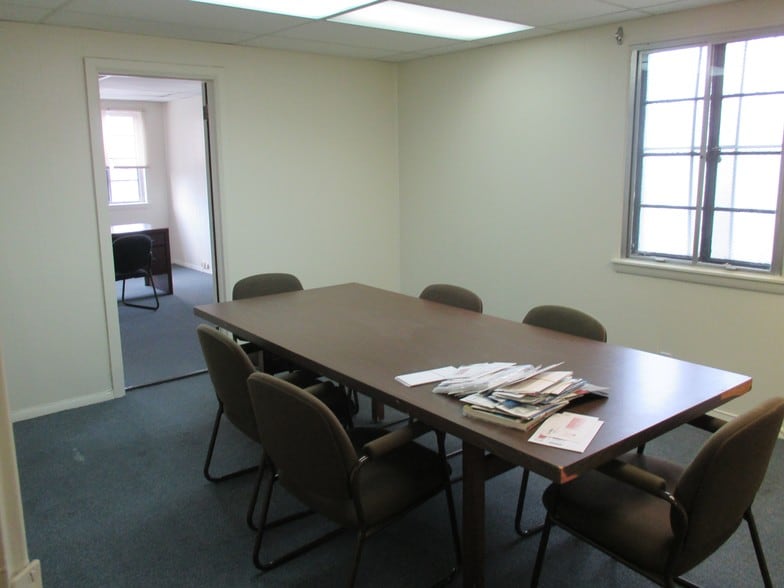 More Photos Of 407 Grand Ave, Englewood Loft Creative Space For Lease