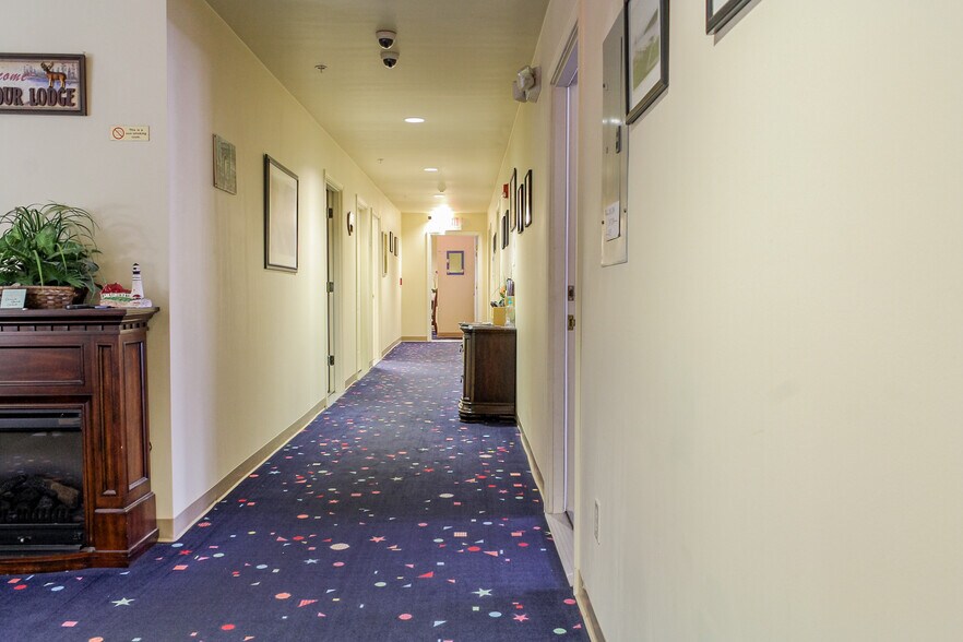 More Photos Of 185 Main St, Cornish Freestanding For Sale