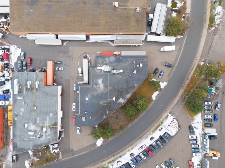 More Photos Of 40 Claireville Dr, Toronto Warehouse For Sale