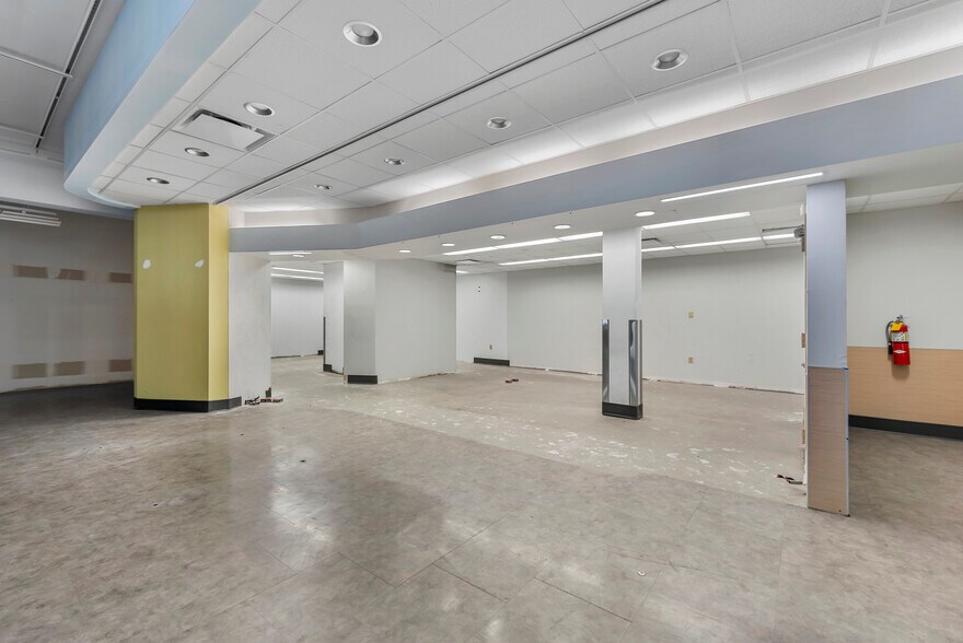 More Photos Of 2919 Kapiolani Blvd, Honolulu Unknown For Lease