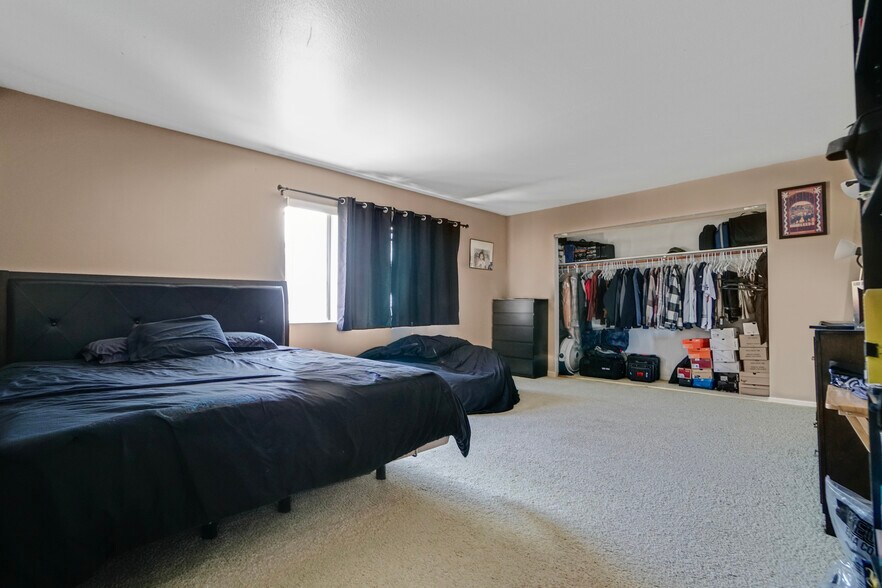 More Photos Of 8118 Alameda St, Downey Apartments For Sale