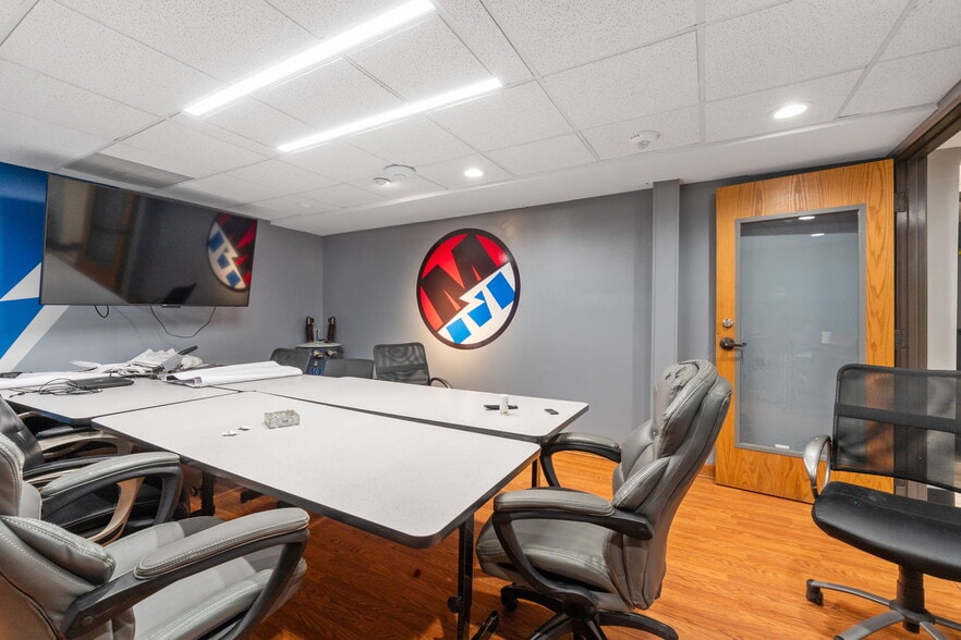 More Photos Of 820-840 Mansfield Ave, Columbus Flex For Sale