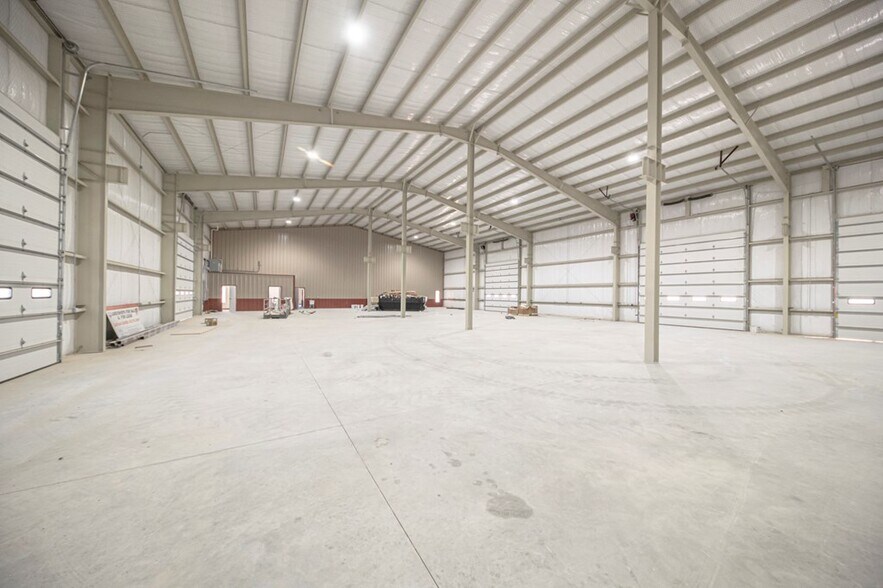 More Photos Of 16651 W Basin St, Odessa Industrial For Sale