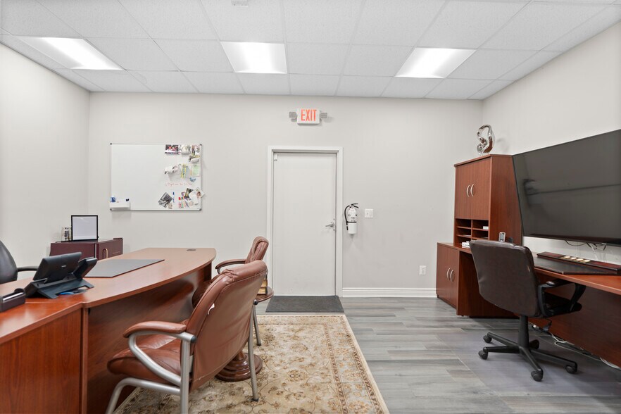 More Photos Of 656-660 Bloomfield Ave, Verona Storefront Retail Residential For Lease