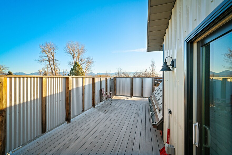 More Photos Of 7795 Thorpe Rd, Bozeman Industrial For Sale