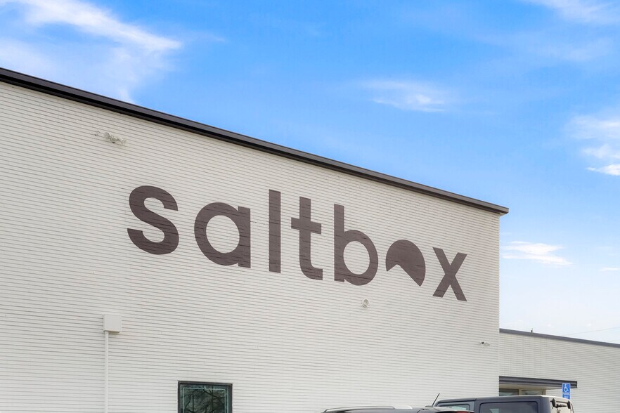 More Photos Of 4800 Dahlia St, Denver Warehouse For Lease