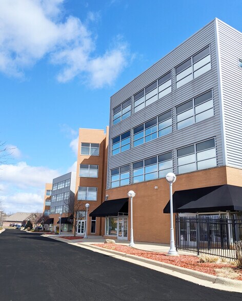 More Photos Of 2990 N Perryville Rd, Rockford Medical For Lease