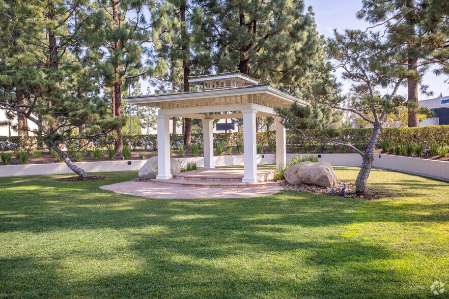 More Photos Of 3530 Hyland Ave, Costa Mesa Light Distribution For Lease