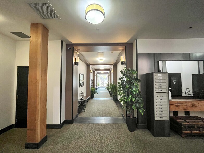 More Photos Of 249 Liberty St NE, Salem Storefront For Lease