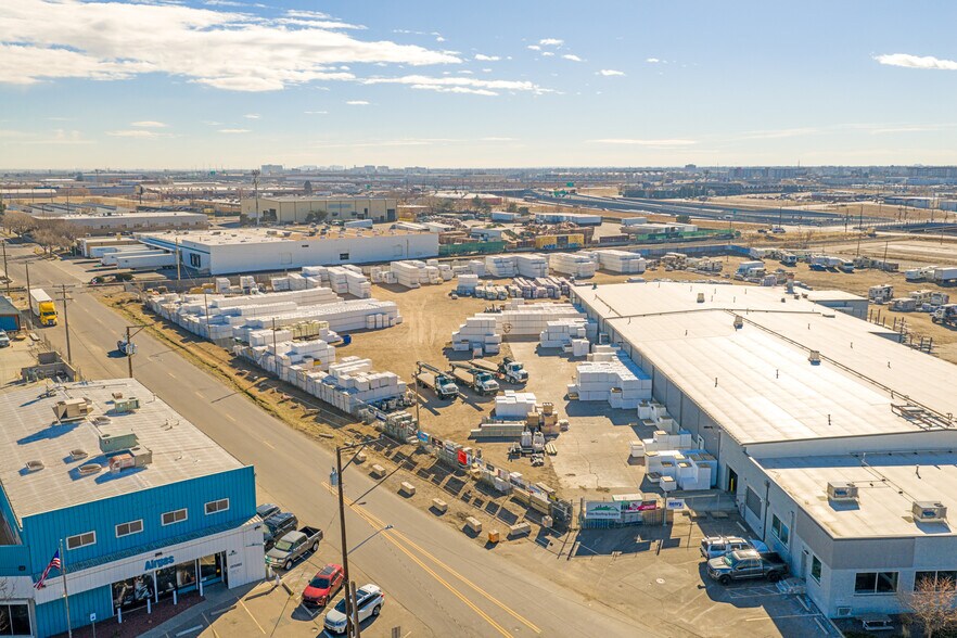 More Photos Of 4780 Vasquez Blvd, Denver Warehouse For Lease