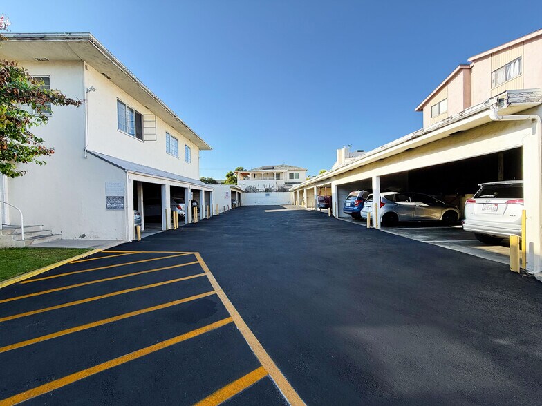 More Photos Of 719-729 E Chevy Chase Dr, Glendale Apartments For Sale