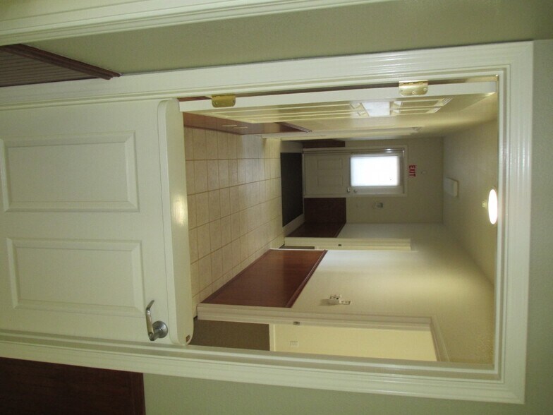 More Photos Of 1287 Furneaux Rd, Olivehurst Office For Lease