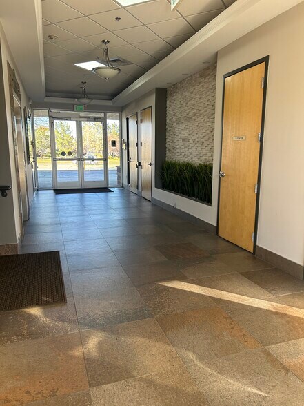 More Photos Of 5760 W 120th Ave, Broomfield Office For Lease