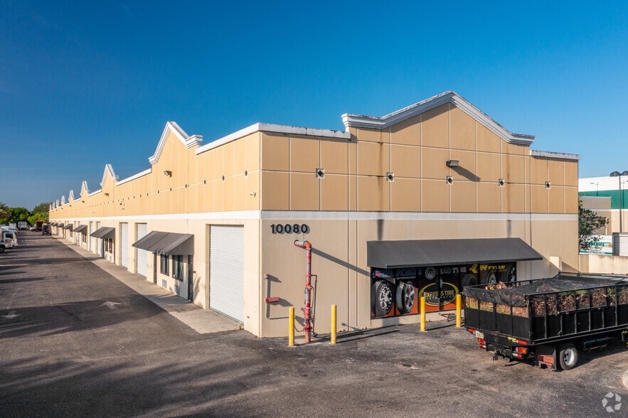 Primary Photo Of 10080 Intercom Dr, Fort Myers Warehouse For Lease
