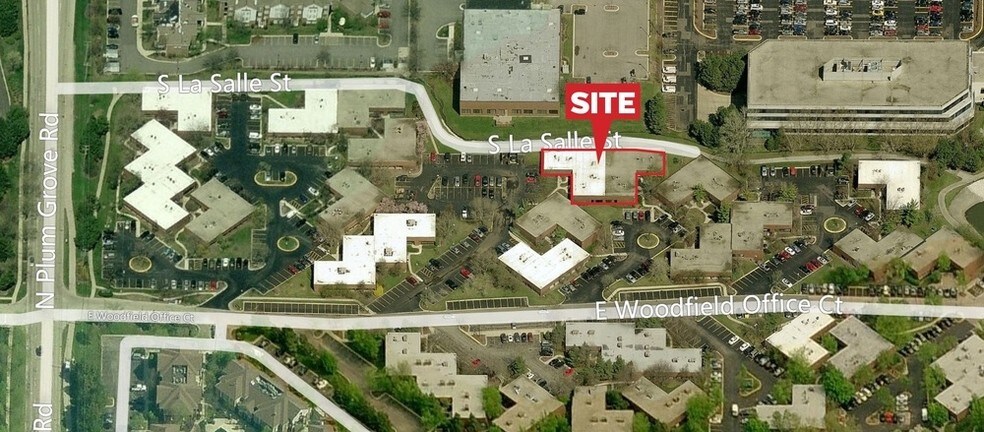 More Photos Of 939 N Plum Grove Rd, Schaumburg Medical For Lease