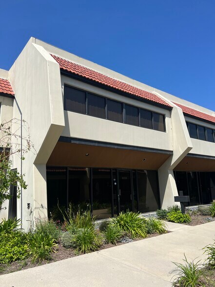 More Photos Of 9253-9259 Eton Ave, Chatsworth Warehouse For Lease