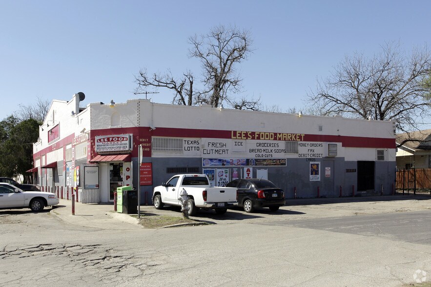 More Photos Of 1503-1507 S Gevers St, San Antonio Storefront Retail Residential For Sale
