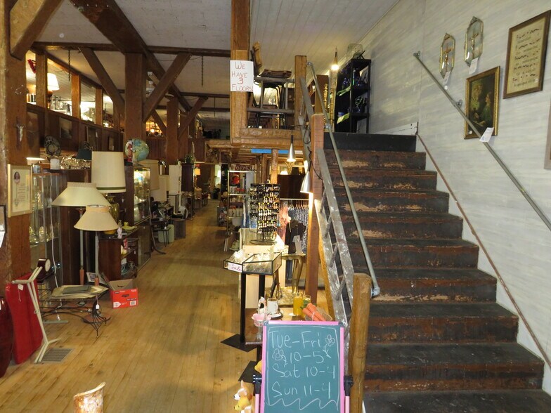 More Photos Of 110-112 W Washington st, Morris General Retail For Sale
