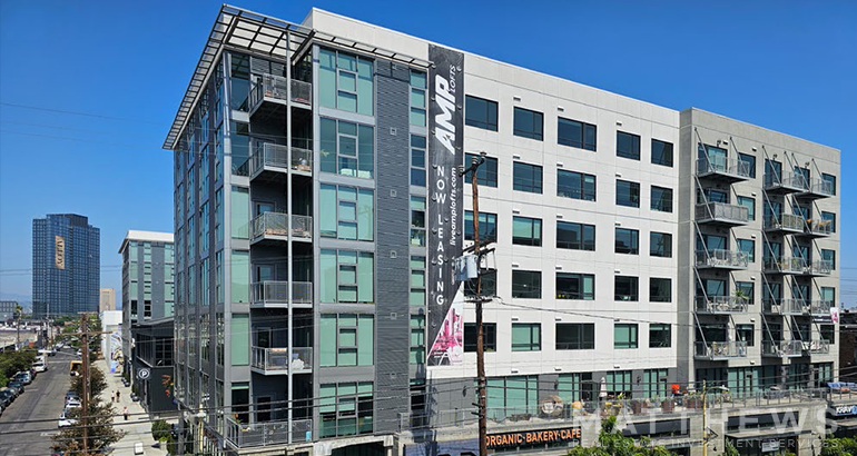 More Photos Of 695 S Santa Fe Ave, Los Angeles Apartments For Lease