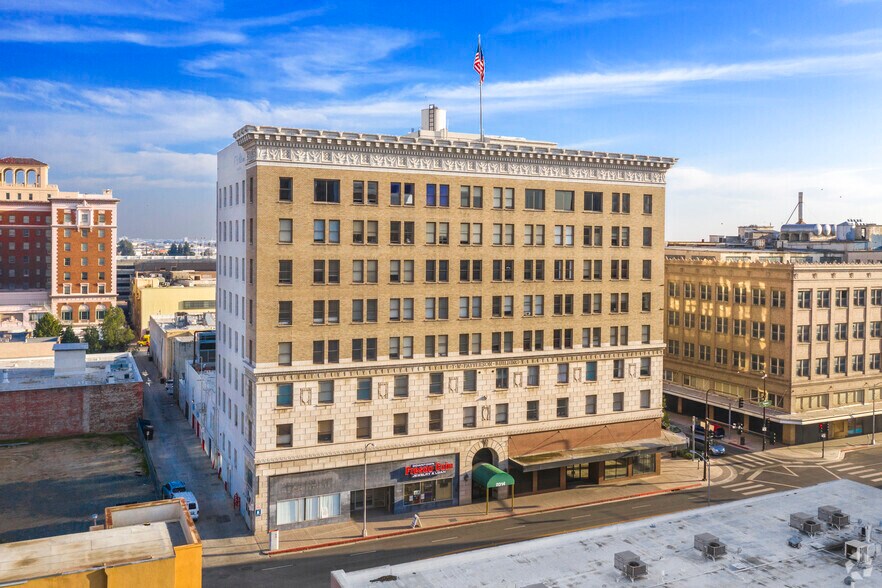 Primary Photo Of 2014 Tulare St, Fresno Office For Lease