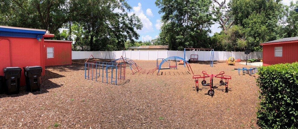 More Photos Of 1230 N Pine Hills Rd, Orlando Daycare Center For Sale