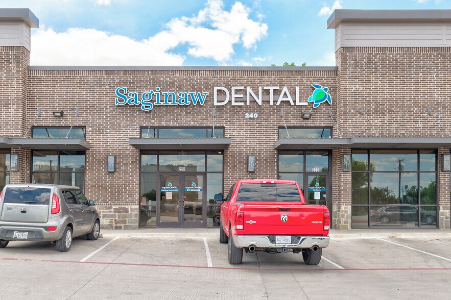 More Photos Of 240 S Saginaw Blvd, Saginaw Freestanding For Sale