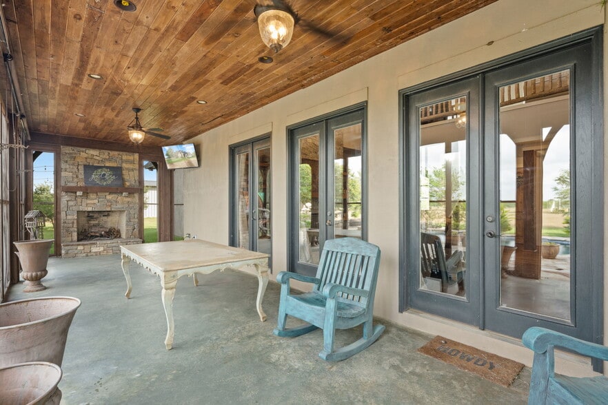 More Photos Of 2538 County Road 223, Floresville Land For Sale