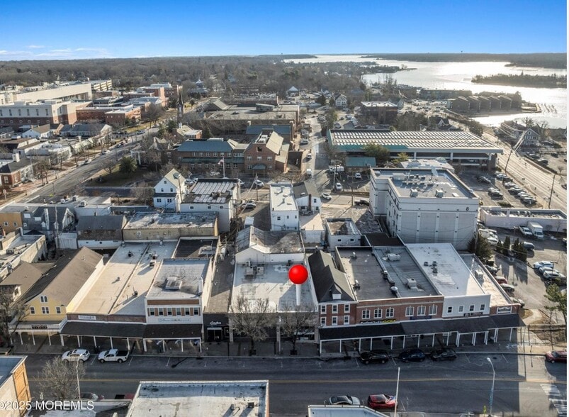More Photos Of 43 Main St, Toms River General Retail For Sale
