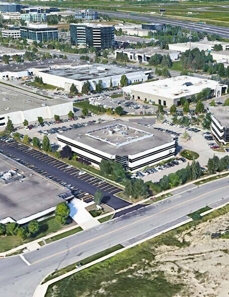 More Photos Of 5090 Commerce Blvd, Mississauga Office For Lease