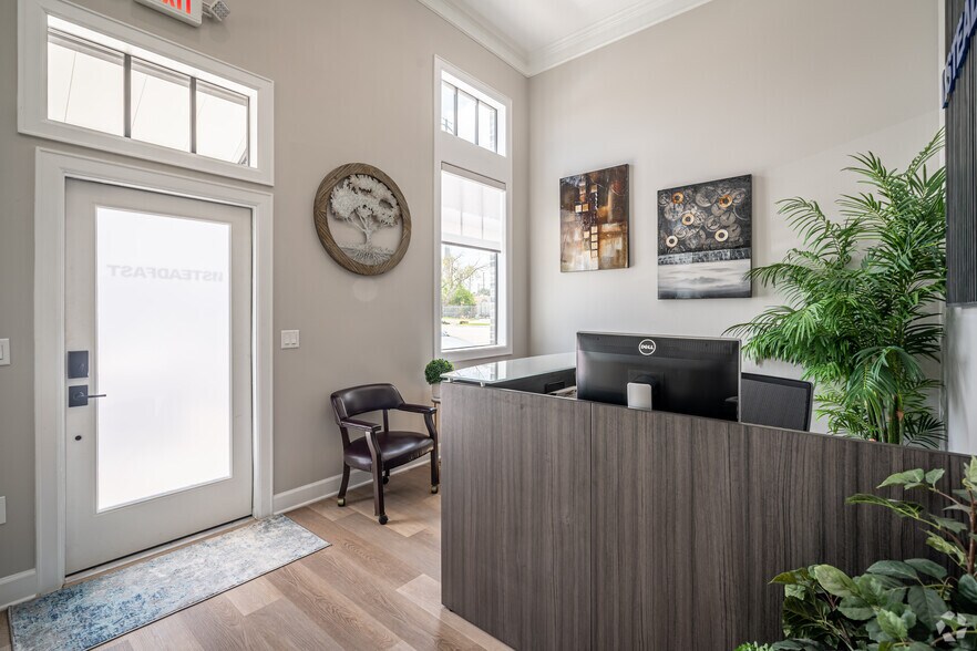 More Photos Of 2035 N. Mason Road, Katy Medical For Sale