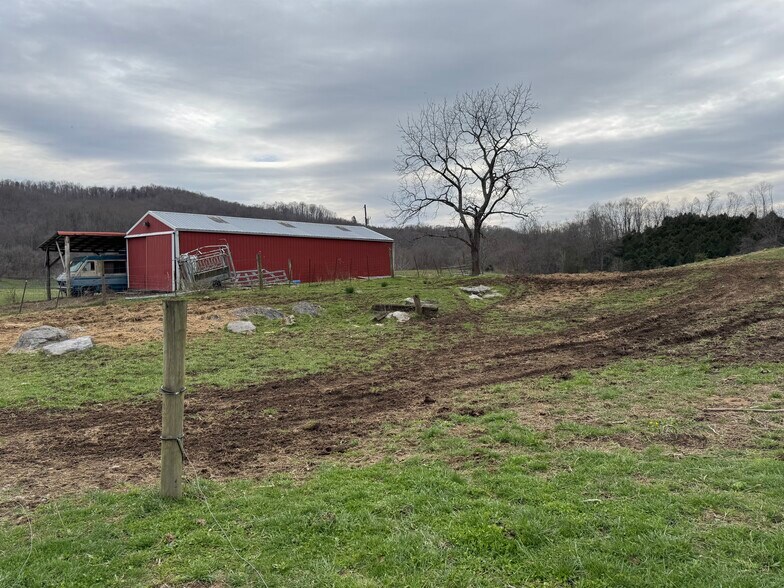 More Photos Of Lucrative Business Property, Jonesville Land For Sale