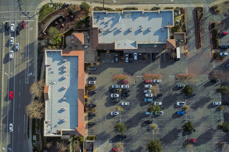 More Photos Of 3501-3521 Del Paso Rd, Sacramento Unknown For Lease