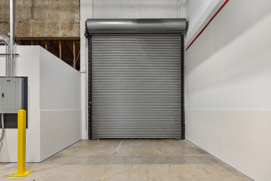 More Photos Of 1801-1839 NW 79th Ave, Doral Unknown For Lease