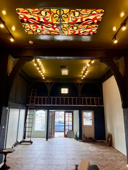 More Photos Of 1120-1124 Hermosa Ave, Hermosa Beach Storefront For Sale