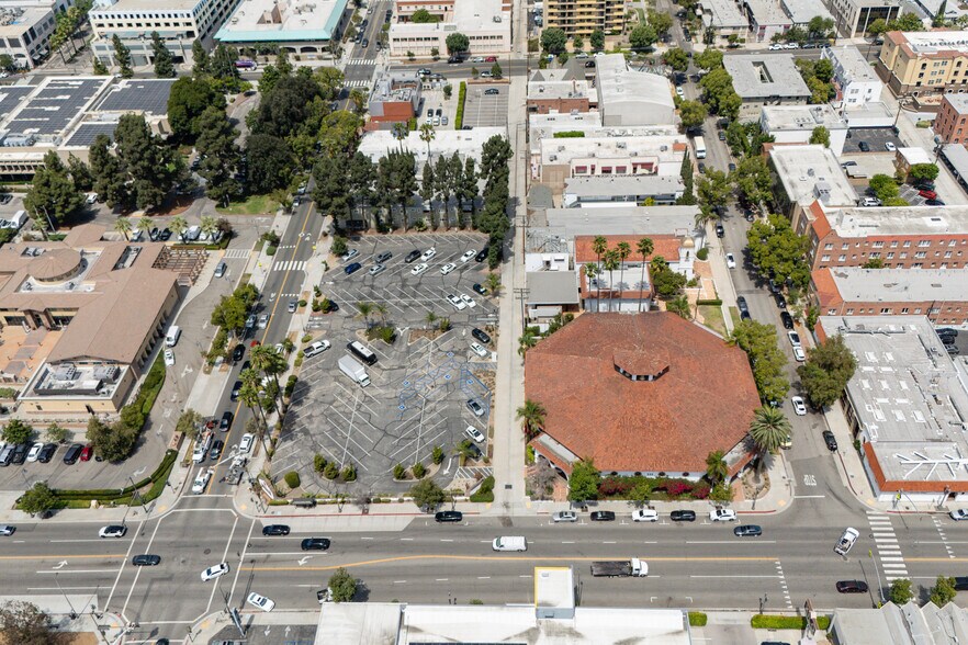 More Photos Of 333 E Colorado St, Glendale Unknown For Lease