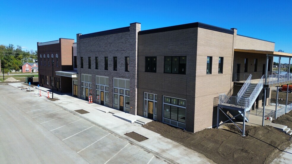 More Photos Of 1107 S 44th St, Cumming Apartments For Lease