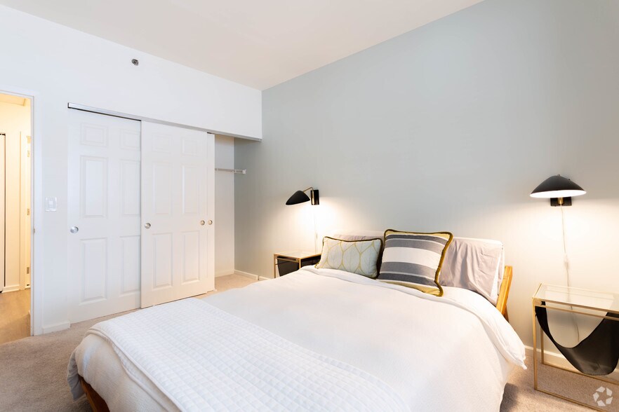 More Photos Of 1 Van Der Donck St, Yonkers Apartments For Lease