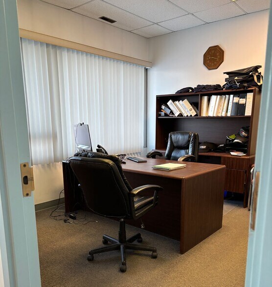 More Photos Of 301 Weston St, Winnipeg Industrial For Lease