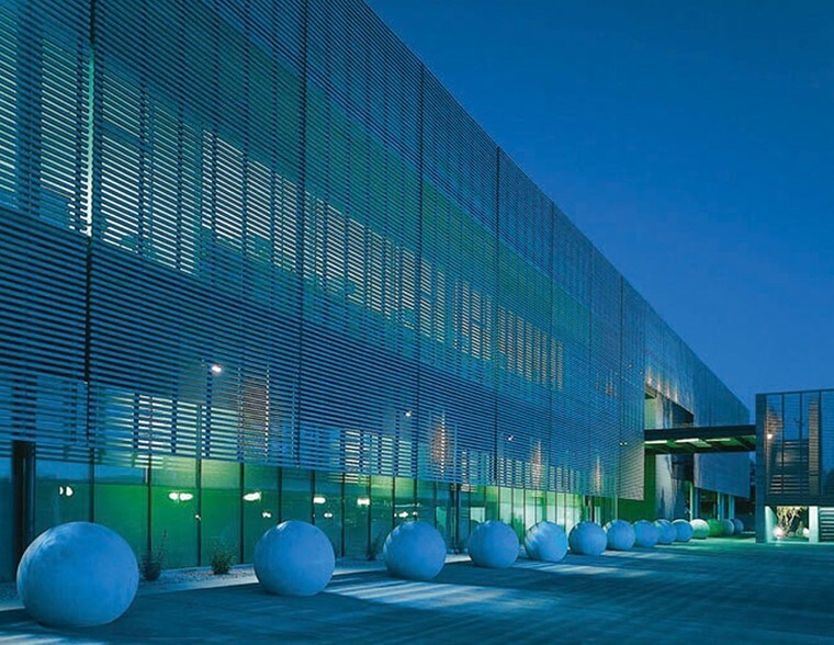 More Photos Of 2944 N 44th St, Phoenix Office For Lease