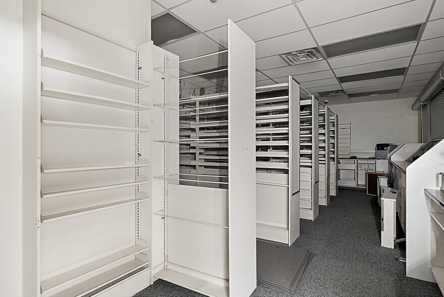 More Photos Of 10767 E Carson City Rd, Carson City Drugstore For Sale