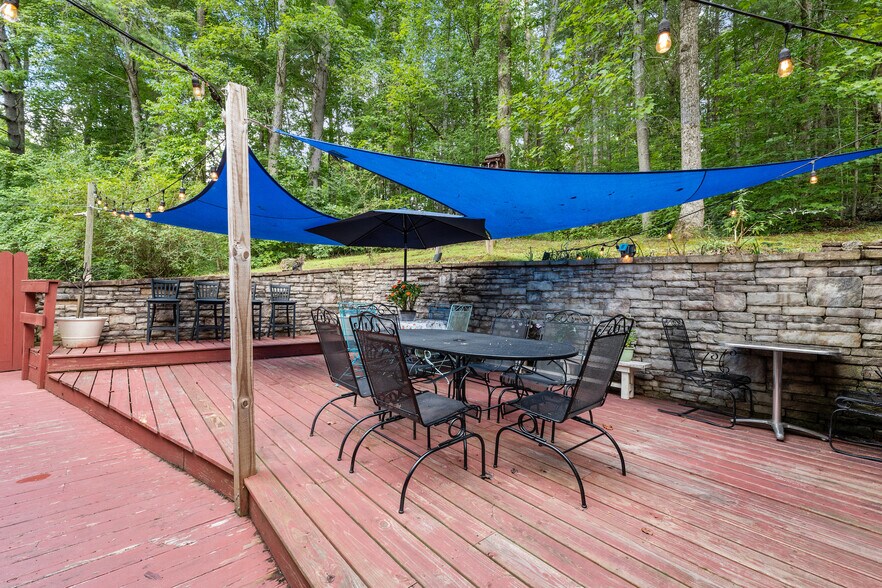 More Photos Of 15702 Highway 197 N, Clarkesville Hospitality For Sale