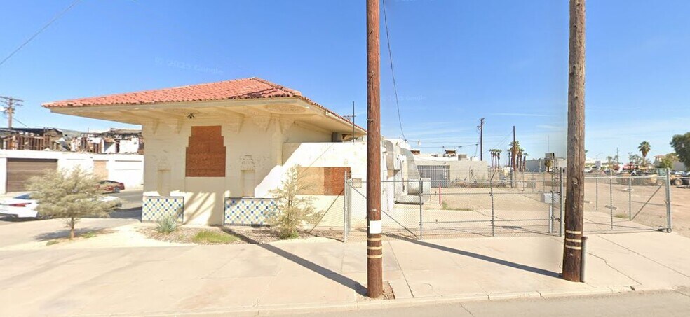 More Photos Of 138 S 8th St, Brawley Storefront Retail Office For Sale