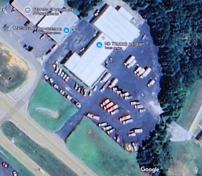 More Photos Of 1170 US Highway 45, Henderson Light Manufacturing For Lease