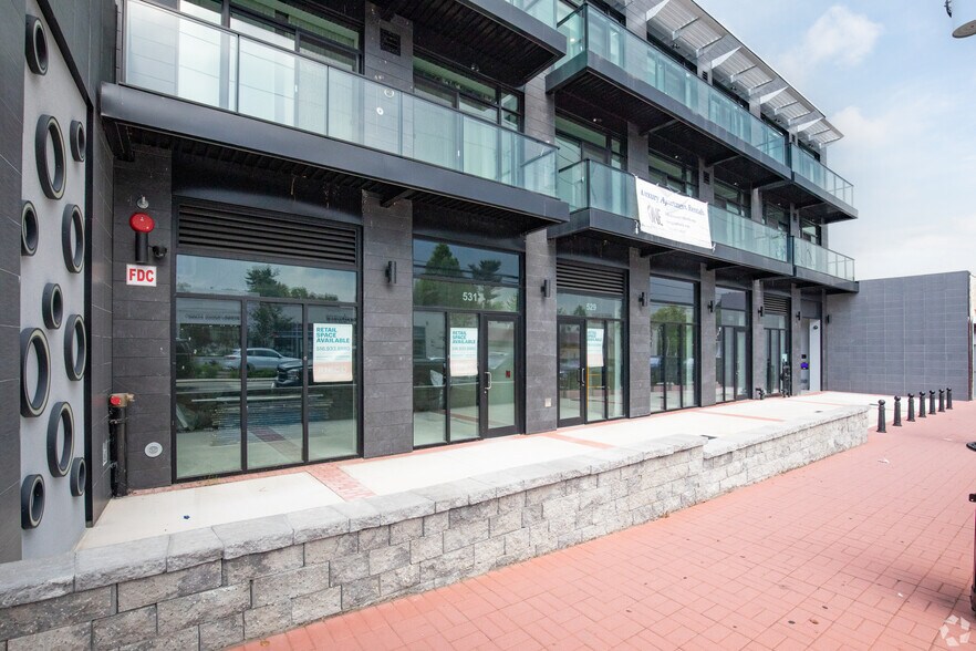 More Photos Of 523-531 Middle Neck Rd, Great Neck Multifamily For Sale