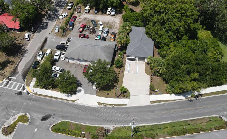 More Photos Of 409 N Palmetto Ave, Green Cove Springs Industrial For Sale