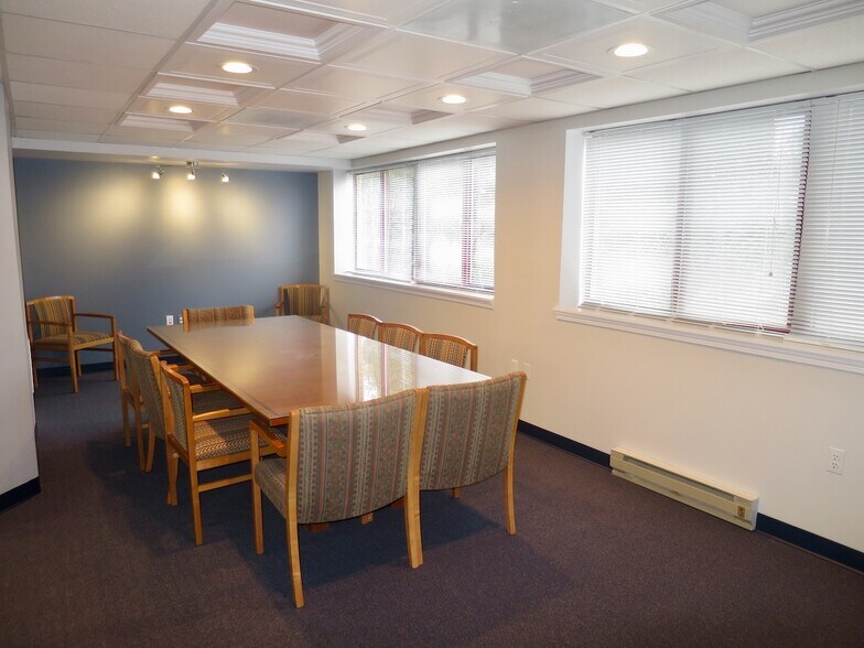 More Photos Of 4500 Black Rock Rd, Hampstead Office For Lease